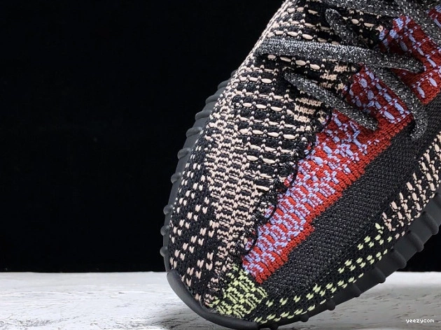 V2 Yeezy 350 Boost 